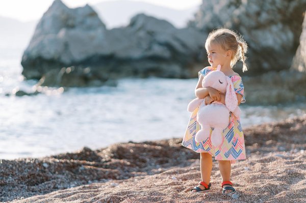 Doudous et rêves doux: Choisissez le Peluche parfait pour votre enfant et bébé